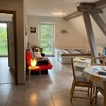 La Mesange Bleue Apartment